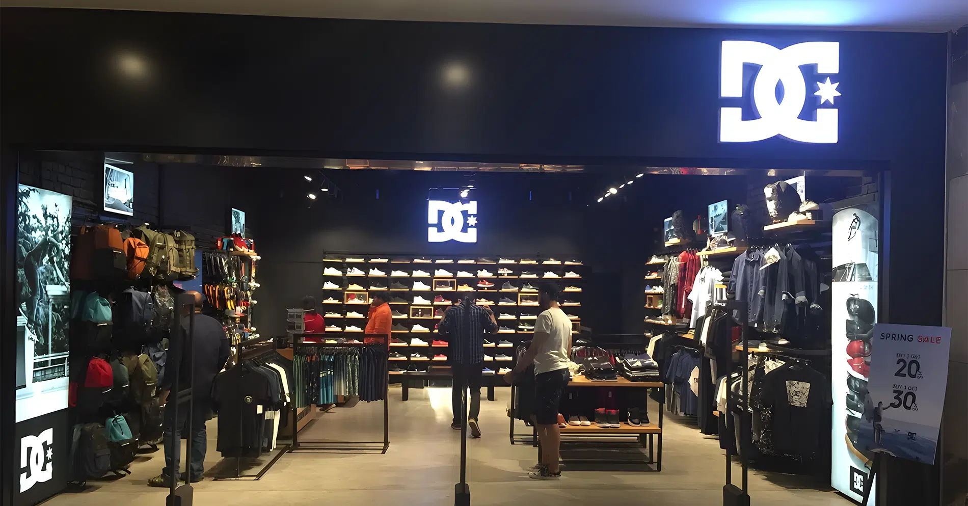 Banner 1 - DC Shoes Rom&acirc;nia